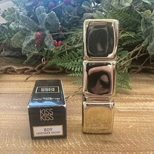 Guerlain KissKiss Lavender Glow Lipstick in Gold Case